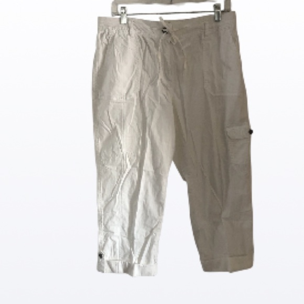 Cotton crisp Casual White Cargo Capris Pants 12